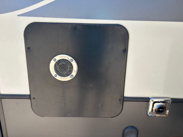 2020 Keystone Alpine 3711KP - Image 28