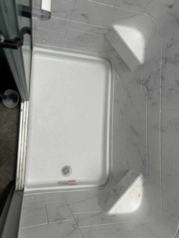 2021 Winnebago Voyage V3436FL - Image 40