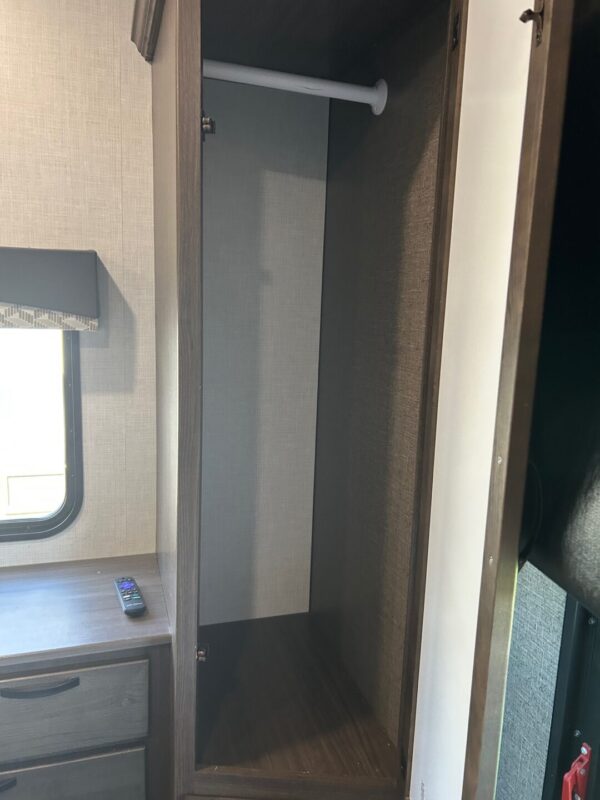 2021 Winnebago Voyage V3436FL - Image 46