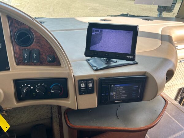 2008 Fleetwood Discovery 40X - Image 30