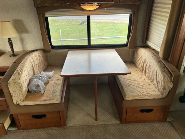 2008 Fleetwood Discovery 40X - Image 58
