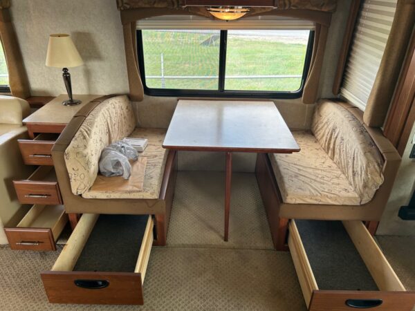 2008 Fleetwood Discovery 40X - Image 59