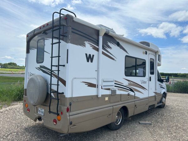 2011 Winnebago View 24K - Image 5