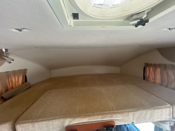 2011 Winnebago View 24K - Image 37