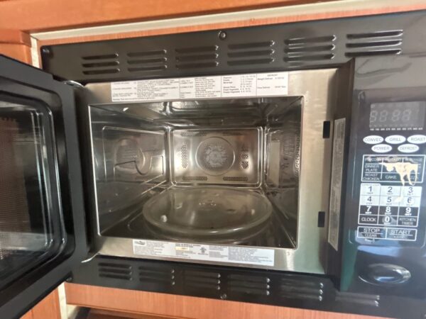 2011 Winnebago View 24K - Image 58