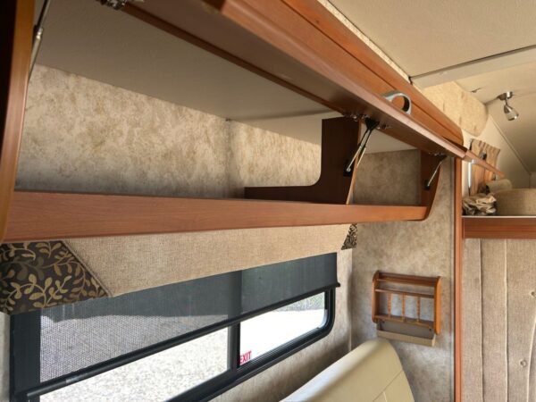 2011 Winnebago View 24K - Image 64