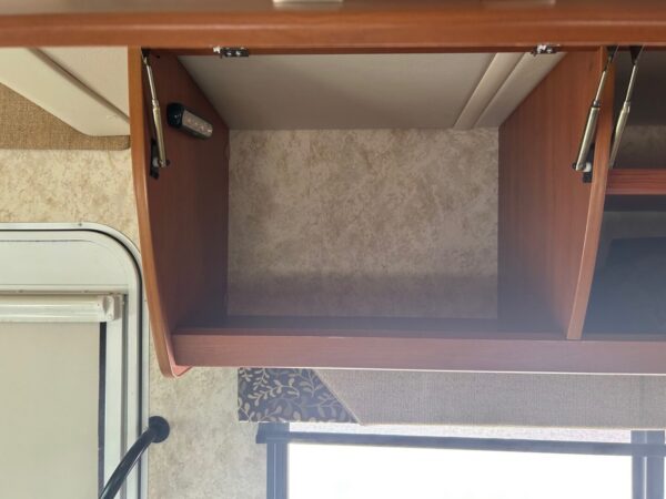 2011 Winnebago View 24K - Image 65