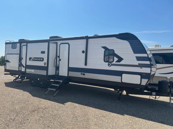 2023 Crossroads Zinger 331BH