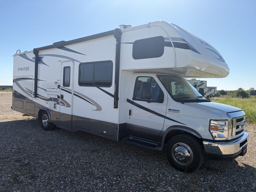 2019 Forest River Forester 2861DS
