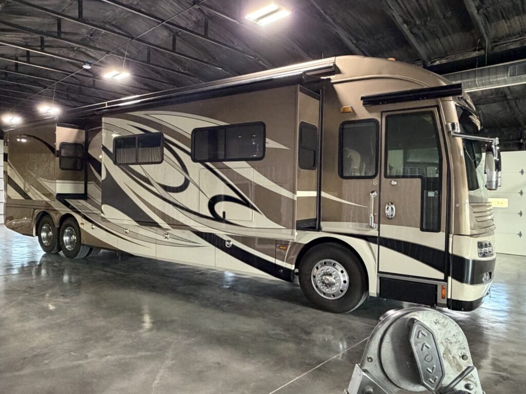 2009 Fleetwood American Eagle 42M